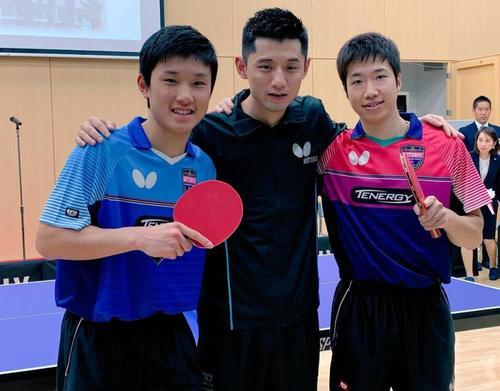 他在单打赛 他在单打赛