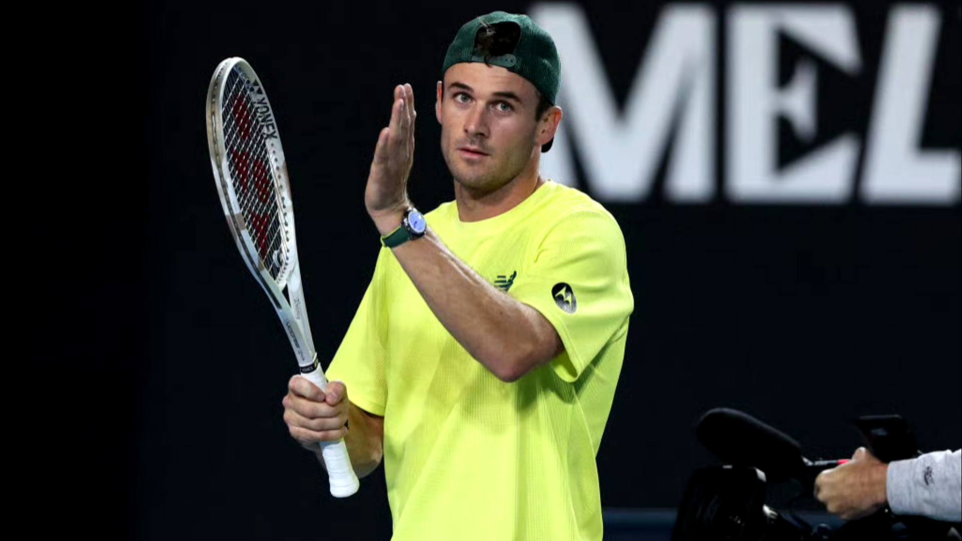 维尼修斯回 维尼修斯回