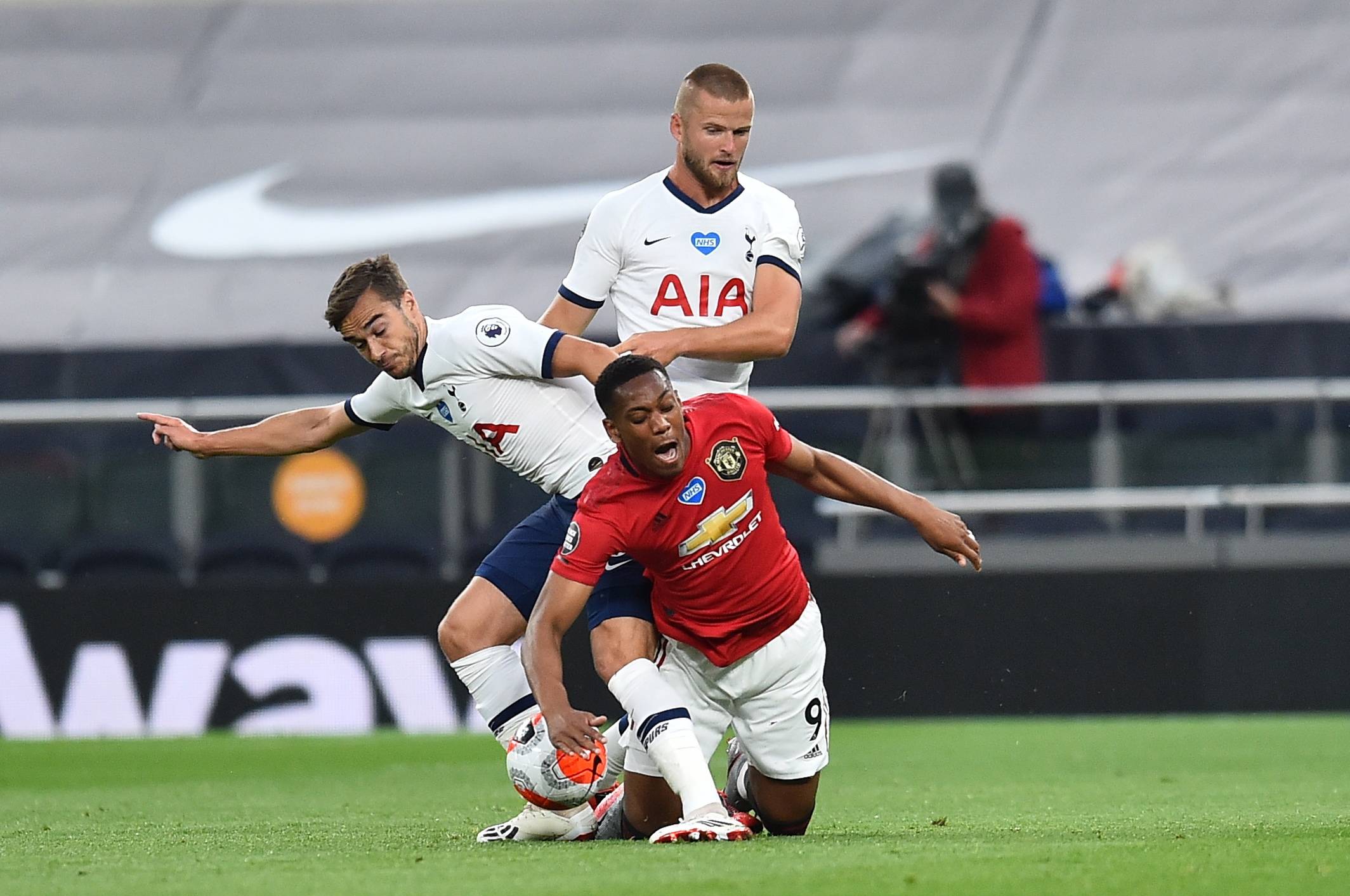 可操作的底 可操作的底