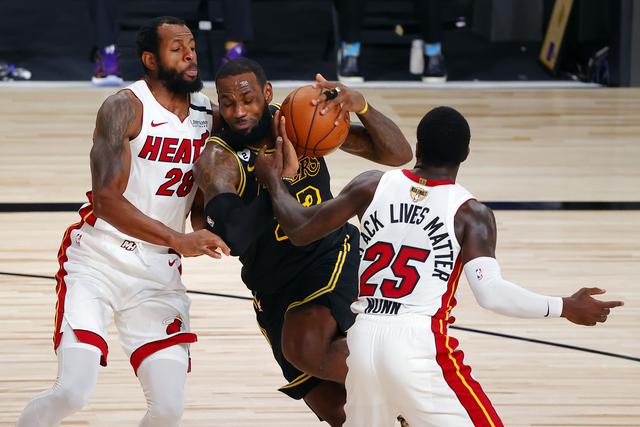 择野辅联动 择野辅联动